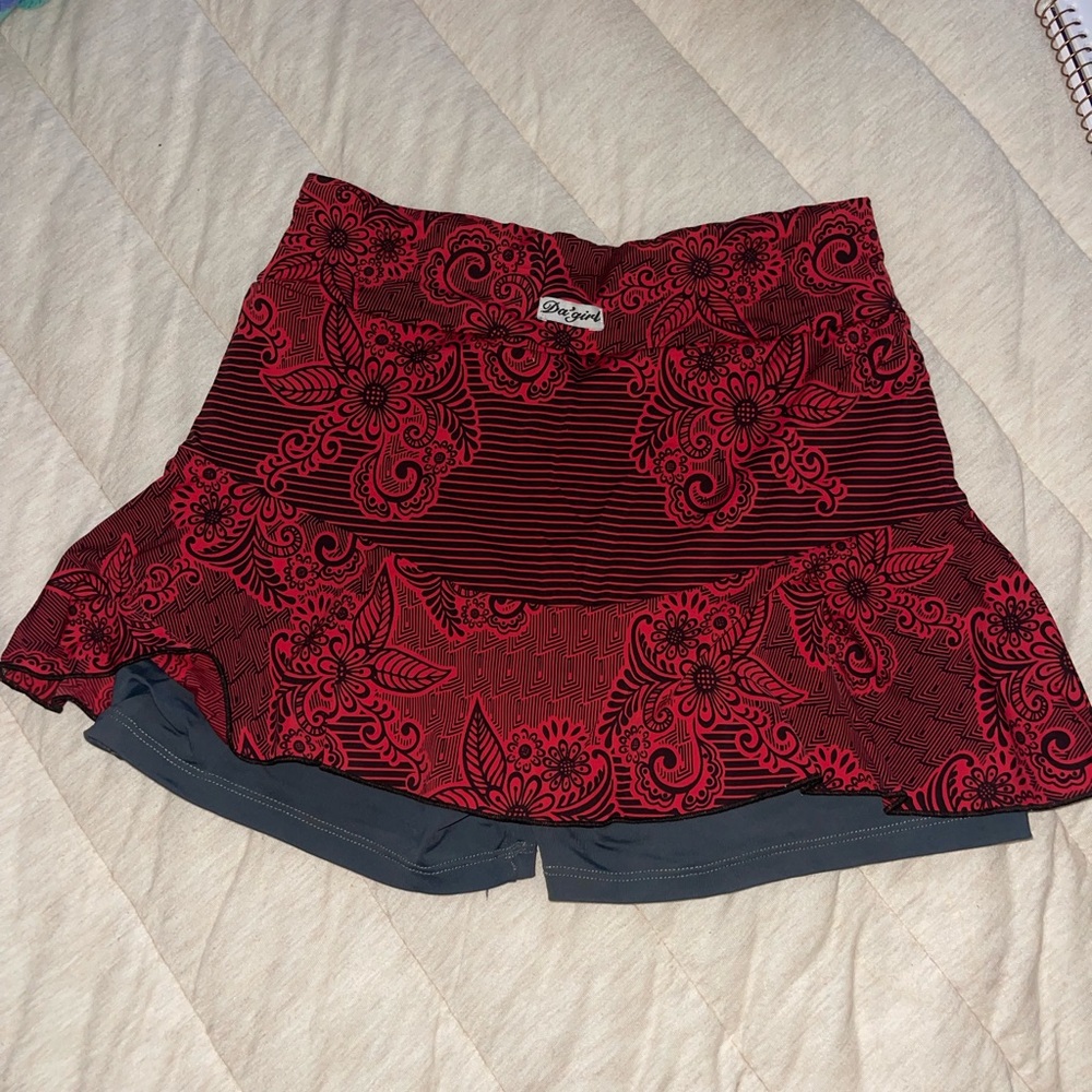 Red flower mesh tennis skirt, super cute for dressing up or for sports